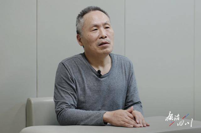 原貪腐細(xì)節(jié)曝光：讓“自己人”承包食堂，侵吞伙食費(fèi)81萬(wàn)元！自稱想退休前趕快將權(quán)力:食堂承包