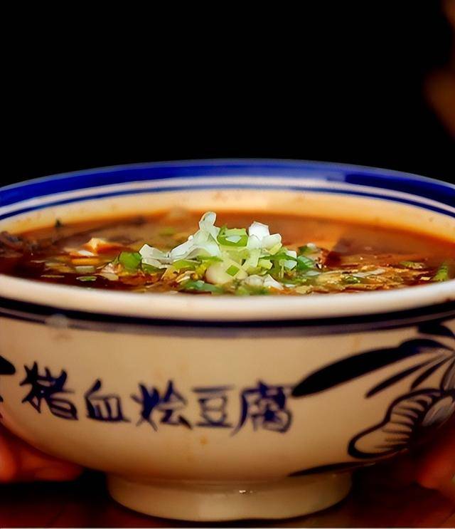 【五一游慶陽】探尋寶藏景點(diǎn)<strong></p>
<p>特美食
</strong>，品味特美食，解鎖慶城新玩法！:特美食
